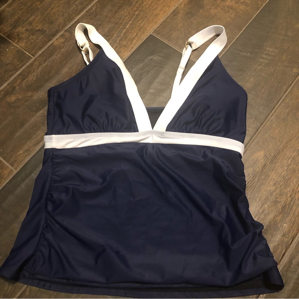 NWT Coastal Blue Tankini Top